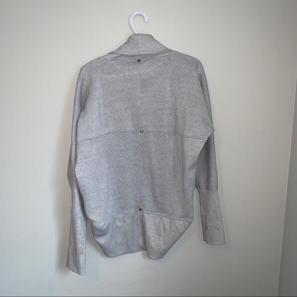 GREY COZY CARDIGAN - Picture 4 of 5